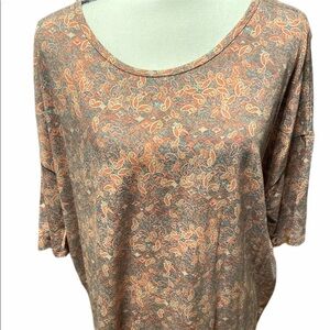 LuLaRoe Irma Top High Low Size Large